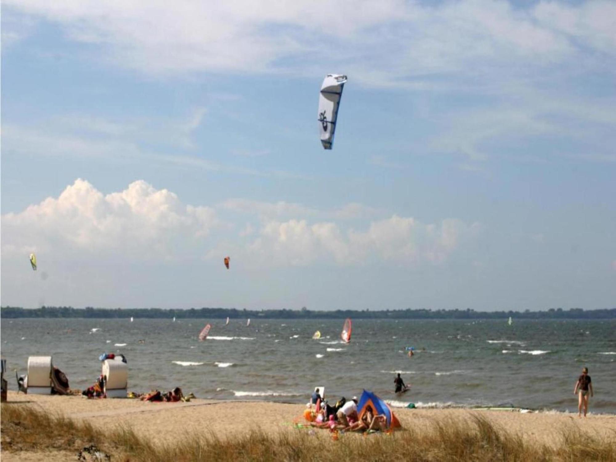 Beautiful Apartment In Damshagen Near The Sea Exterior foto